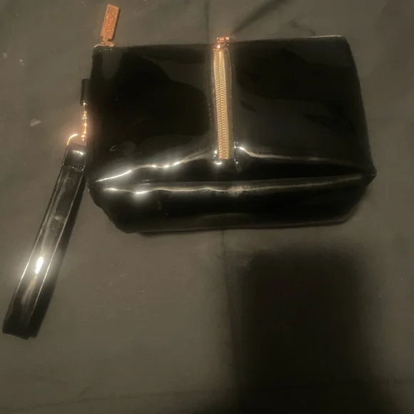 Like New make up bag or clutch - Picture 4 of 4